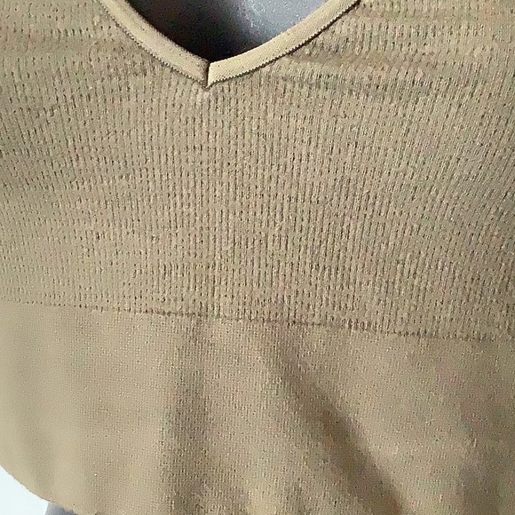 Anthropologie Cropped Tank (L/X-LARGE) - Picture 9 of 9